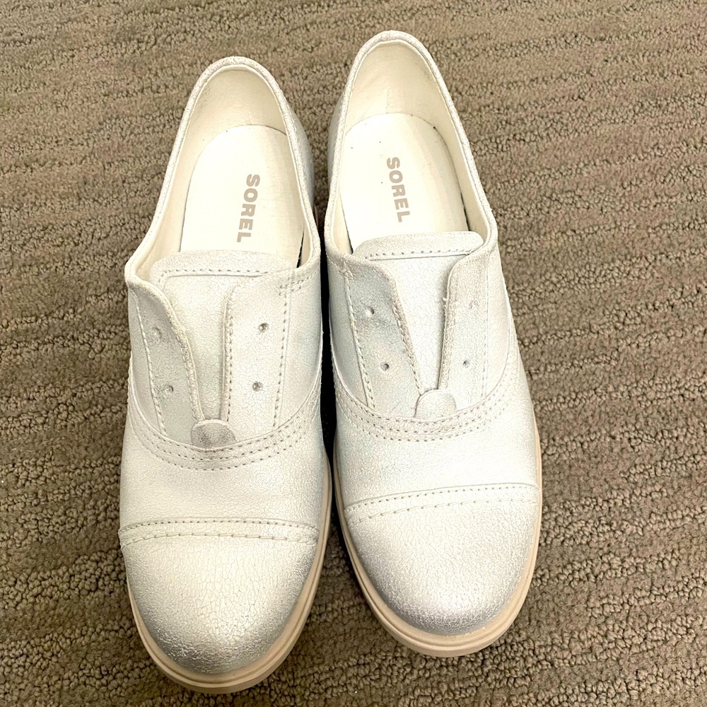Sorel Major Oxford 6 iridescent light silver new